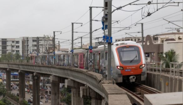 Mumbai,india,8-14-2018,Mumbai's,Reliance,Metro,Rail,Has,Eased,Traffic,Congestion
